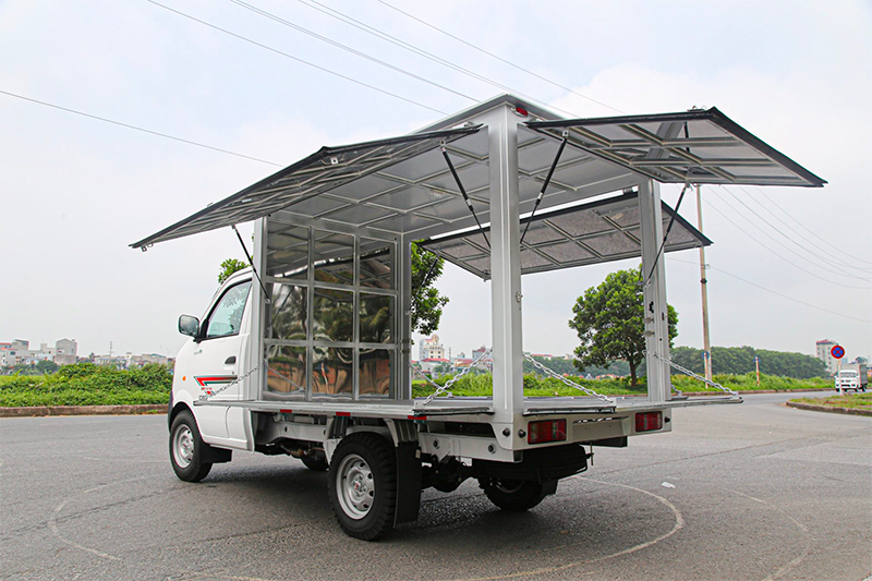 XE TẢI SRM K990 THÙNG KÍN CÁNH DƠI